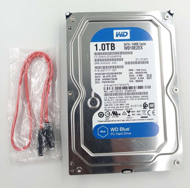 WD Blue 1TB 3.5 SATA Internal Hard Drive (WD10EZEX)